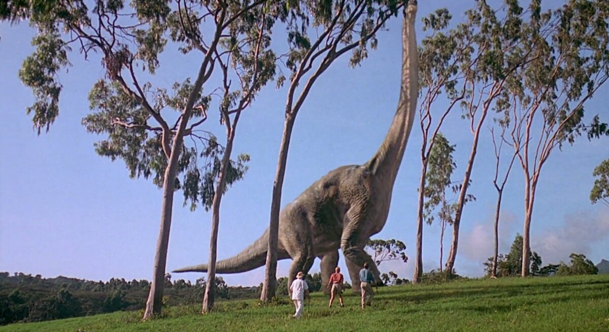 Brachiosaurus dwarfs Grant, Ellie, and Hammond in the Jurassic Park reveal scene